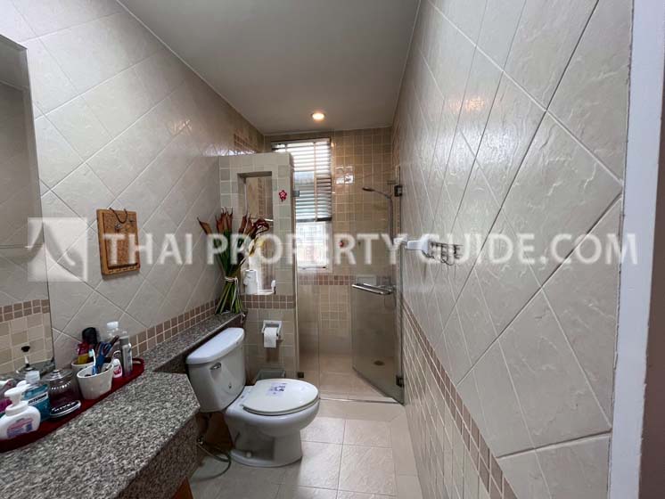 House with Shared Pool in Sukhumvit 